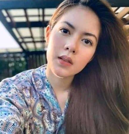 Shaina Magdayao Archives